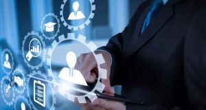 企業(yè)人力資源軟件由哪幾部分組成的？
